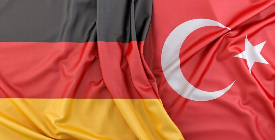 Türkische Anwaelte in der Naehe Türkischer Anwalt in der Nähe berät Mandanten zweisprachig in Deutsch und Türkisch – Falke law.tax